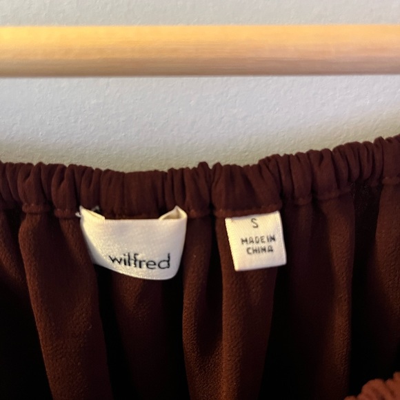 Like New Wilfred Off-Shoulder Blouse - Picture 4 of 4
